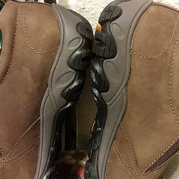 Merrell - Picture 6 of 7